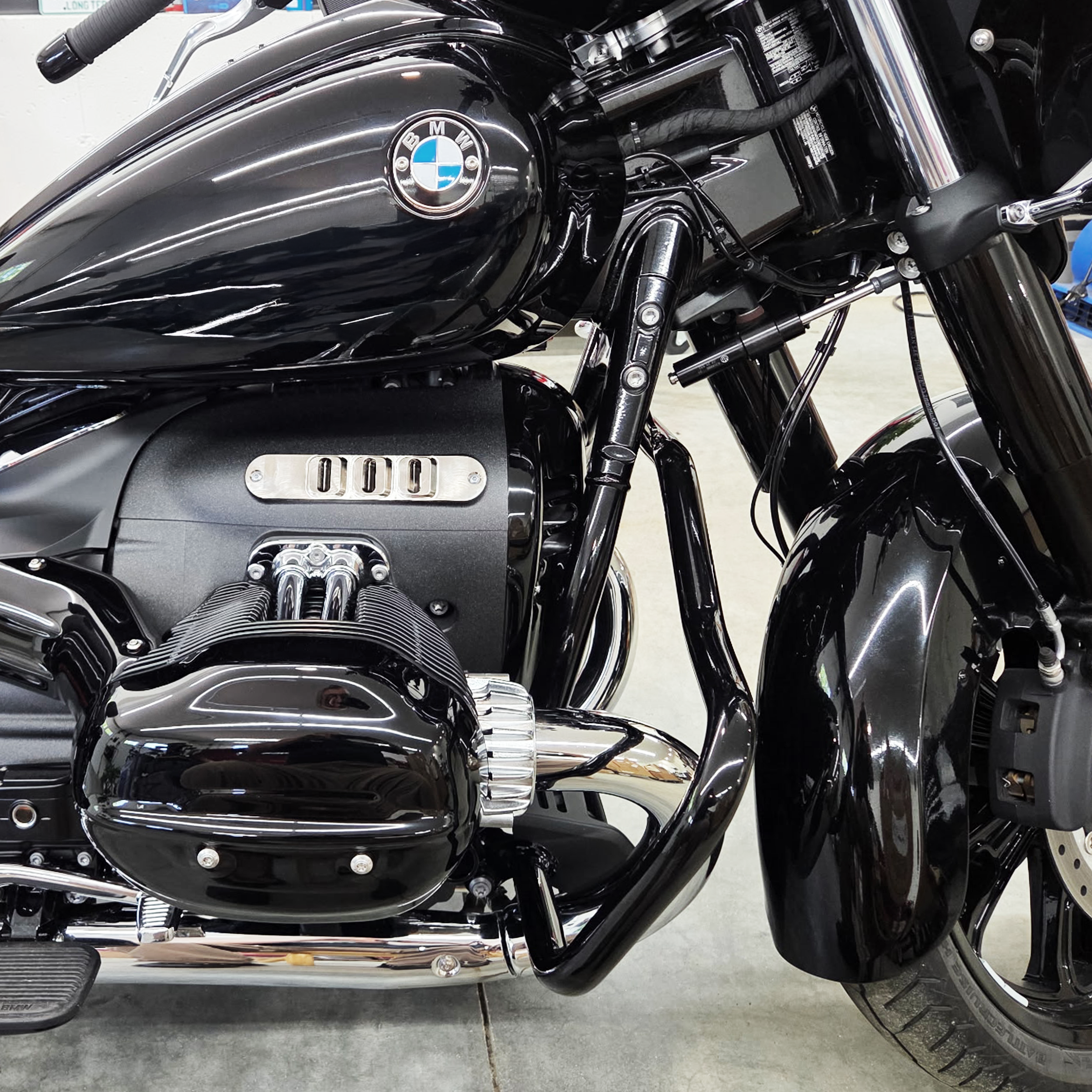 Louvered Performance Plates - 2021+ BMW R18